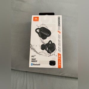 JBL - Endurance Race Waterproof True Wireless Sport Earbud Headphones - Black
